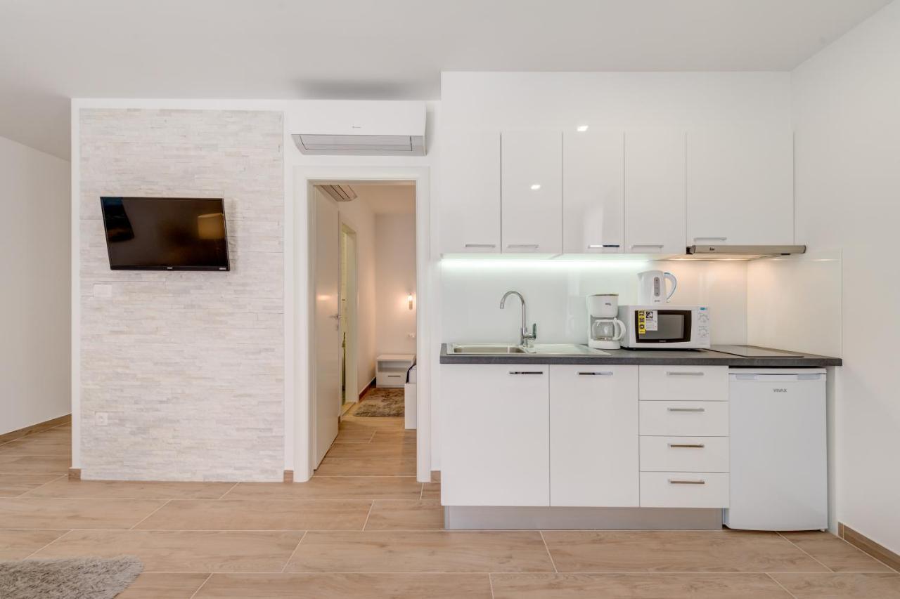Apartments Villa Tudor 2 Хвар Экстерьер фото